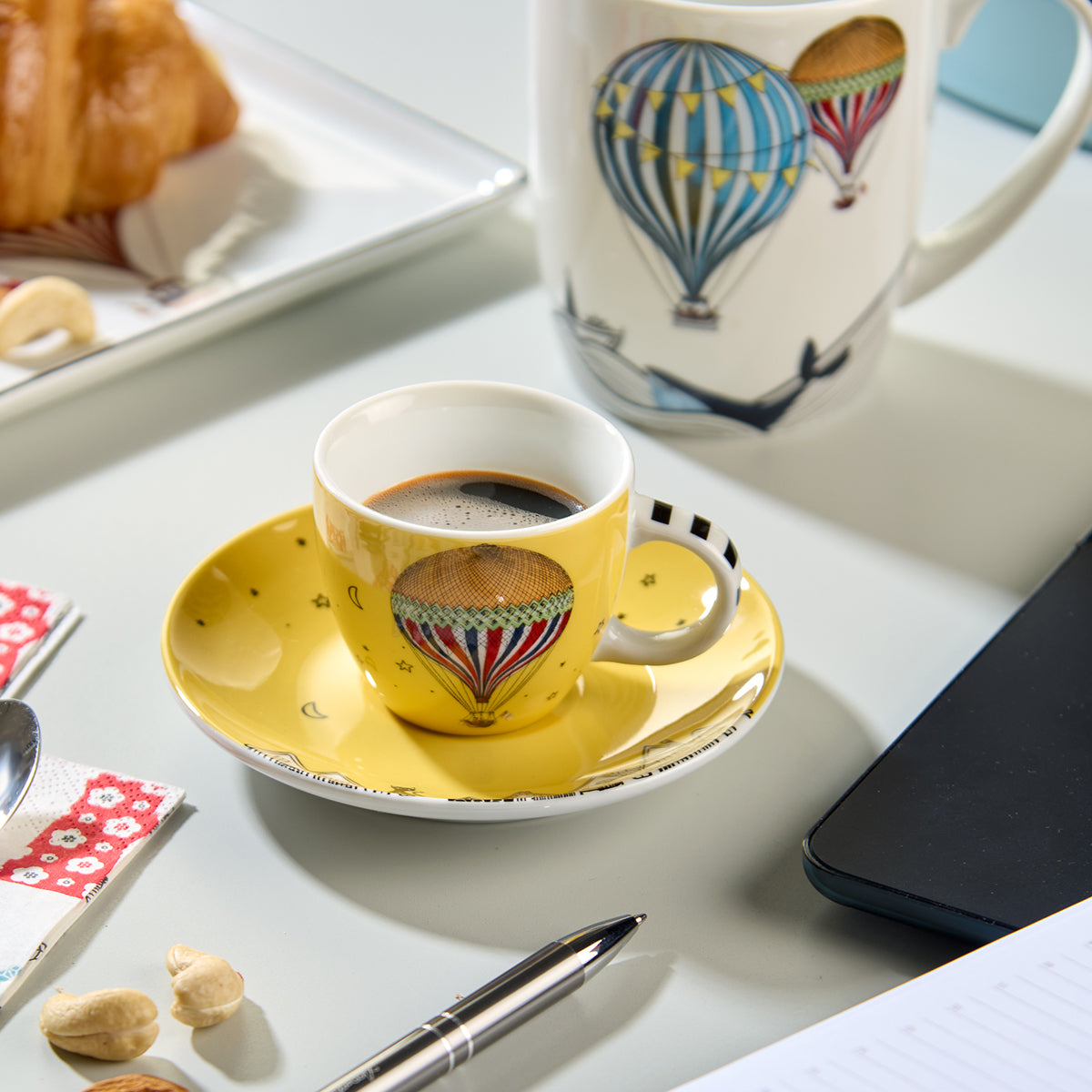 Set of 2 Giramondo Espresso Cups with Saucers – Yellow – 80 ml